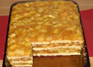 Tort cu mere si biscuiti