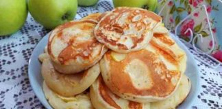 Clătite pufoase cu mere și chefir - retetă simplă, delicioasă si rapidă