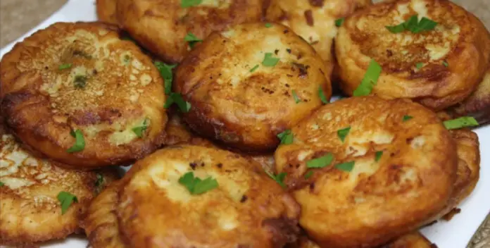 Chifteluțe din cartofi cu cascaval - Rețetă simplă și gustoasă