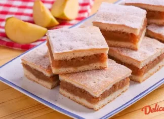 Prăjitură fragedă si gustoasă cu mere - retetă simplă, rapidă si delicioasă