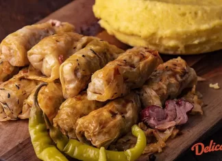 Câtă ceapă se adaugă la 1 kilogram de carne pentru cele mai savuroase sarmale și secretul unui gust senzațional!