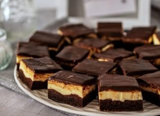 Descoperă deliciul prăjiturii Krem a la Krem cu mascarpone si glazura de ciocolată