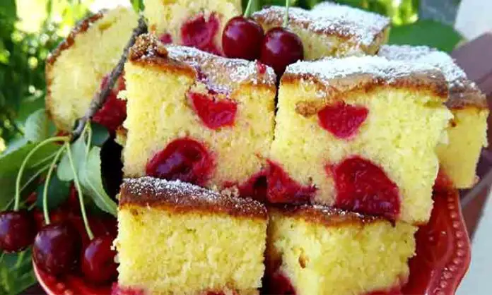 De Sezon: Pandispan Cu Cireșe - O Delicatesă Pufoasă și Aromată