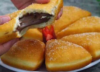 Gogoși delicioase umplute cu ciocolată - Ușor de preparat