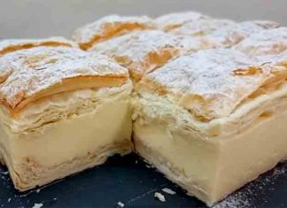 Descoperă rețeta unei prăjituri irezistibile cu aluat foietaj și cremă de vanilie, perfectă pentru orice ocazie.