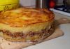 Descoperă Secretul Rețetei de Plăcintă de Cartofi cu Carne Tocată