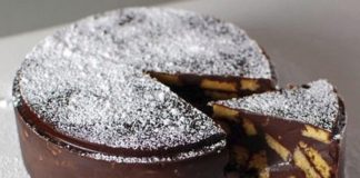 Tort de Biscuiți Cu Ciocolată – Rețetă Rapidă fără Coacere