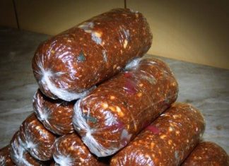 Salam de Biscuiți cu Ciocolată - Rețeta Ideală, Mai Bună decât la Cofetărie