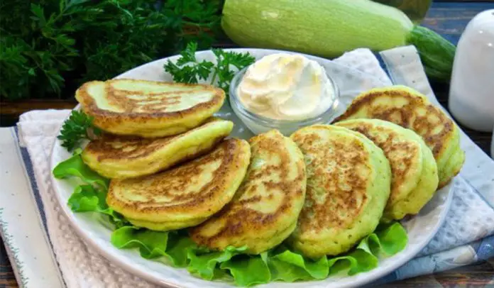 Descoperă o modalitate nouă și delicioasă de a savura dovleceii - clătite pufoase și moi!