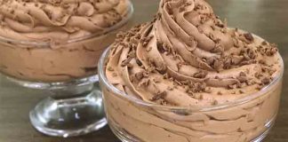 Mousse de Ciocolată: Rețetă Simplă pentru un Deliciu Cremos