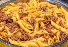 Paste cu carne tocată - O retetă rapidă si delicioasă pentru o cină deosebită