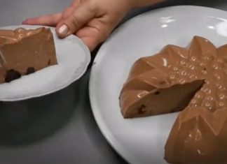 Desert cu Branza Dulce si Ciocolata Rapid – Gata în 15 Minute!