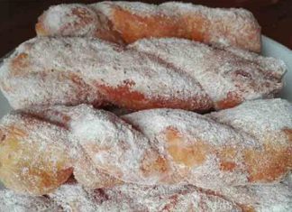Descoperă Rețeta de Gogoși Împletite - Pufoase, Gustoase și Aromate