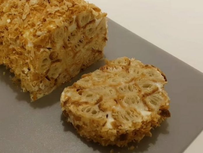 Ruladă "Napoleon" cu Doar 3 Ingrediente – Simplu și Delicios!