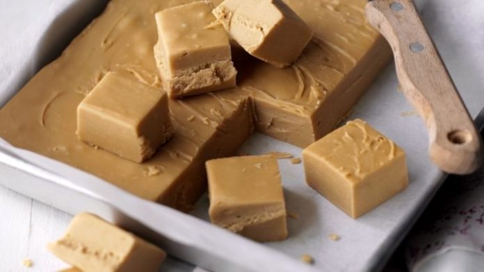 Caramele cu Lapte: Delicii Rapid Pregătite Acasă pentru Cei Mici