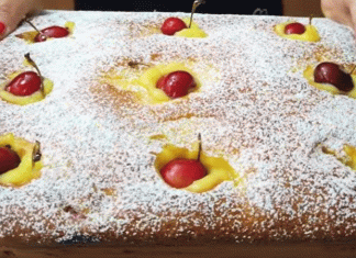 De sezon: Prăjitură cu Cireșe și Budincă – Aromată și Delicioasă