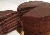 Tort de Ciocolată: Rețetă Delicioasă cu Blaturi Coapte în Tigaie