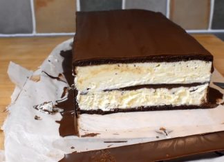 Prăjitură Delicioasă cu Cremă de Mascarpone și Ciocolată