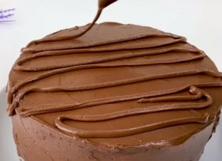 Rețeta bunicii mele are aproape 100 de ani! Ingrediente necesare: 4 ouă, 180 g de zahăr, 130 g de faine ...