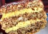 Prăjitură cu Nucă și Cremă de Vanilie - Deliciul care Încântă Oaspeții