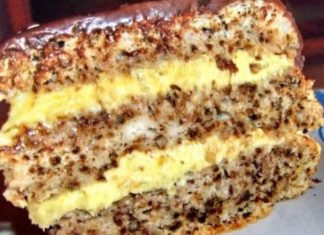 Prăjitură cu Nucă și Cremă de Vanilie - Deliciul care Încântă Oaspeții