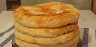 Turte de Casă Moi și Delicioase, Inspirate de Rețeta Bunicii