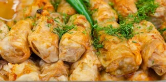 Câtă Ceapă se Pune la 1 kg de Carne pentru Sarmale: Secretul unui Gust Excepțional