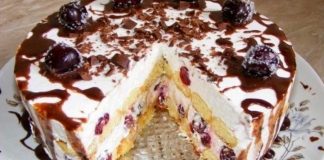 Tort de Vișine cu Pișcoturi: Desert Răcoritor și Gustos