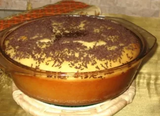 Rețetă Budincă de Griș: Textură Pufoasă și Aromă Delicioasă